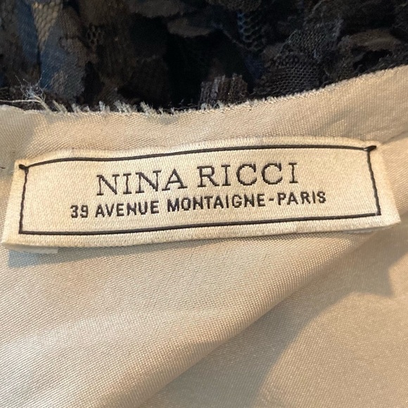 Nina Ricci cocktail black cocktail dress with textured rosette overlay. SZ36(FR) - Picture 5 of 7